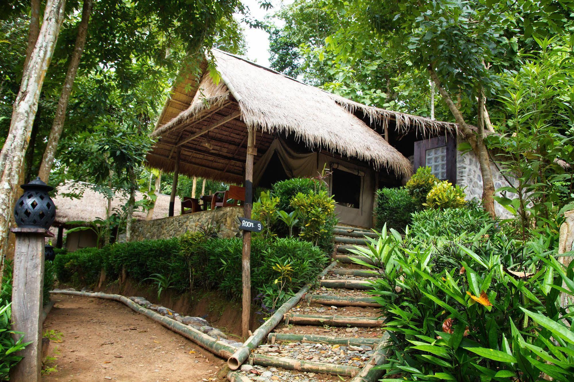 Kamu Lodge Pak Ou Exterior photo
